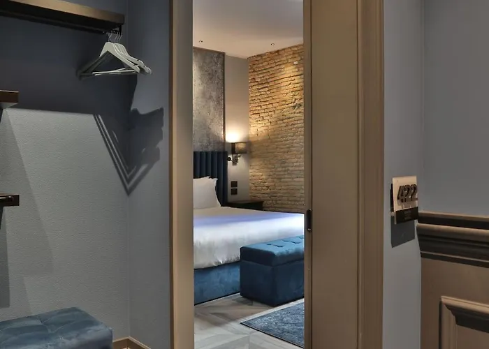 Forvm Bijoux ゲストハウス トリエステ