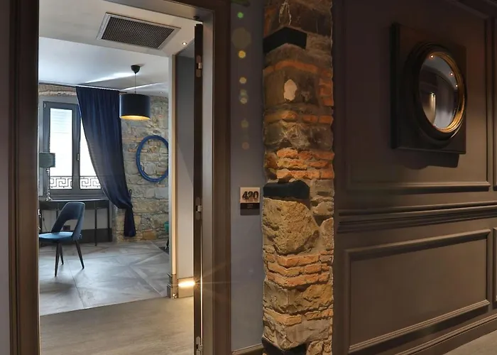 ゲストハウス Forvm Bijoux